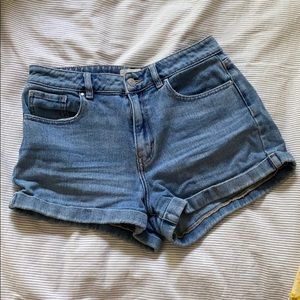 Pacsun mom shorts!
